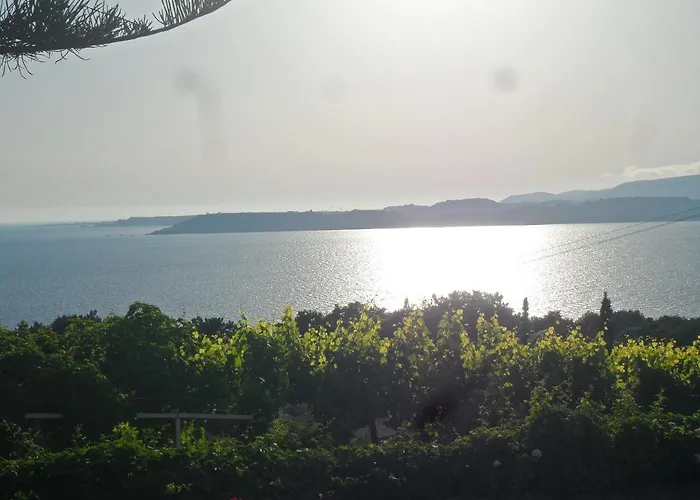 Hotels in Downtown Lassi (Kefalonia)