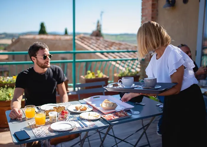 Hotels in Downtown Pienza