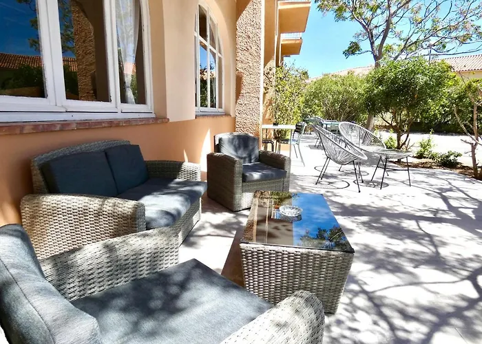 Hotels in Downtown Calvi (Corsica)