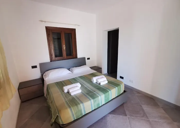 Hotels in Downtown San Teodoro (Sardinia)