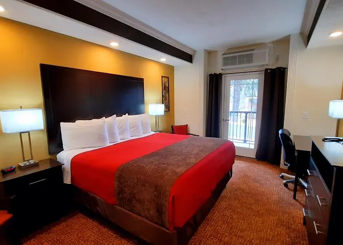 Hotels in Downtown Bryson City