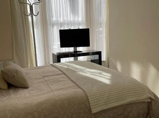 Hotels in Downtown Southend-on-Sea
