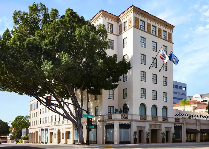 Hotels in Downtown Pasadena