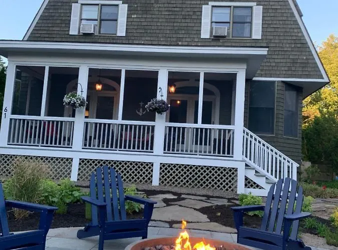 Hotels in Downtown Kennebunk
