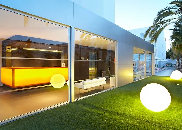 Hotels in Downtown Playa d'en Bossa