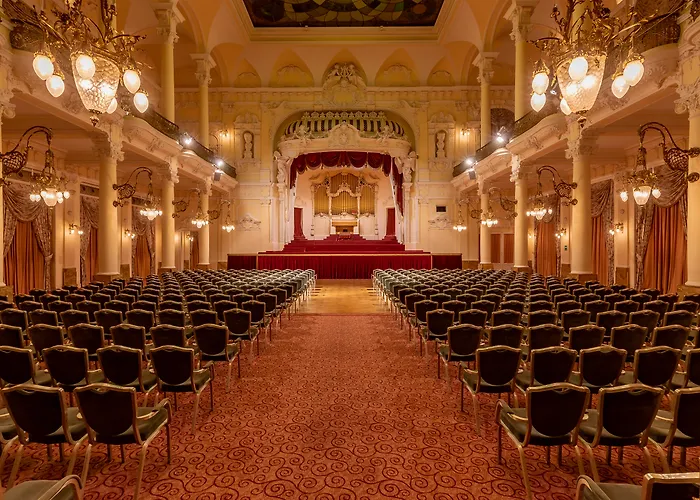 Hotels in Downtown Karlovy Vary