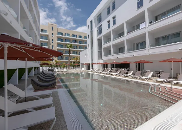 Hotels in Downtown Protaras