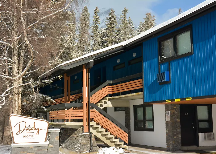 Hotels in Downtown Banff