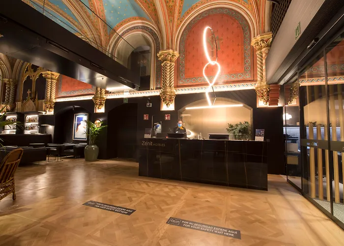 Hotels in Downtown San Sebastian