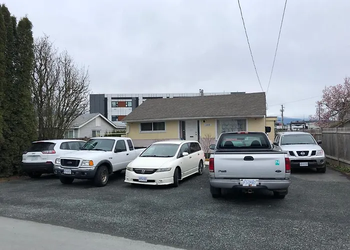 Hotels in Downtown Chilliwack