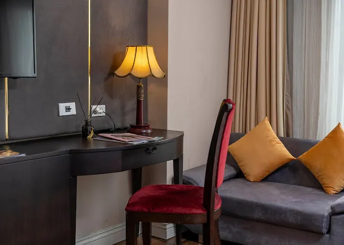 Hotels in Downtown Hanoi
