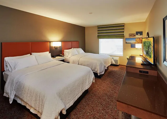 Hotels in Downtown Parker