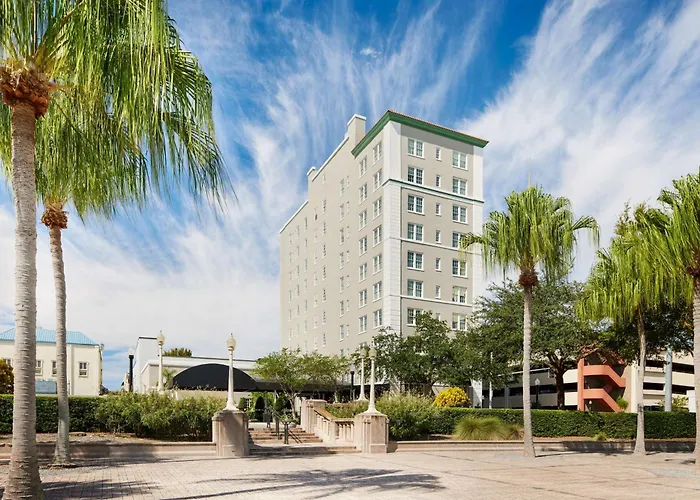 Hotels in Downtown Lakeland