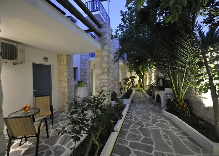 Hotels in Downtown Naousa (Paros)