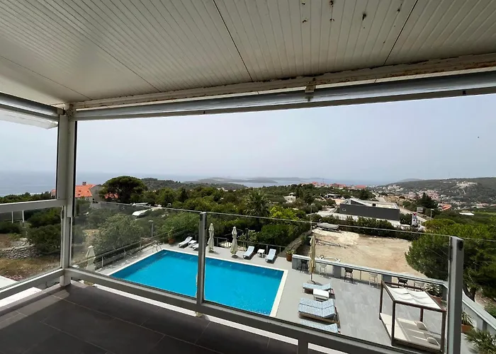 Hotels in Downtown Hvar Town