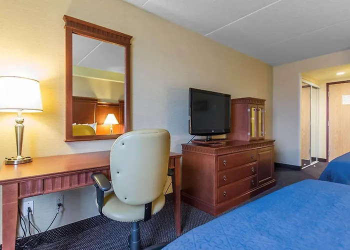 Hotels in Downtown Sault Ste. Marie