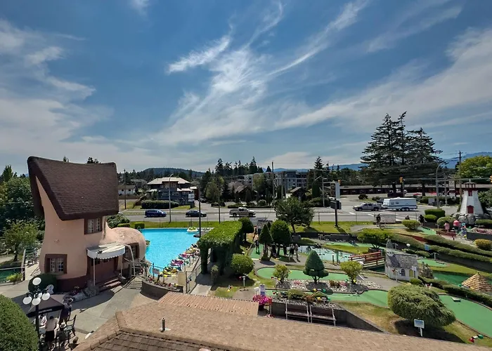 Hotels in Downtown Parksville