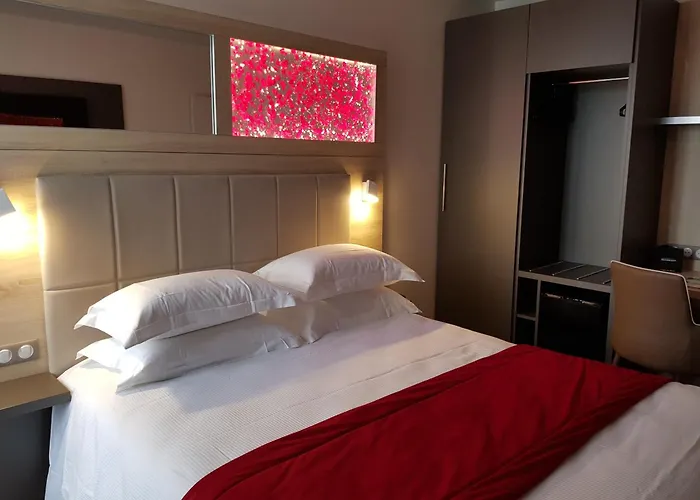 Hotels in Downtown Vichy