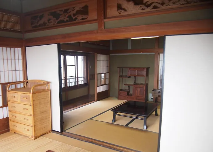 Hotels in Downtown Shingu