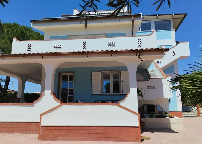 Hotels in Downtown Fontane Bianche