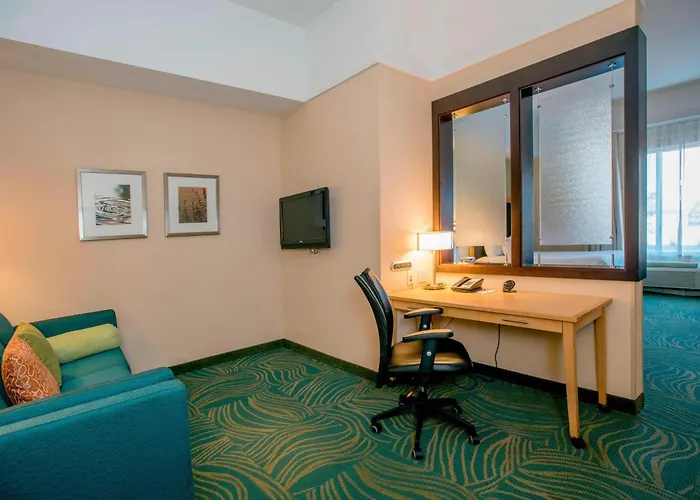 Hotels in Downtown Pueblo