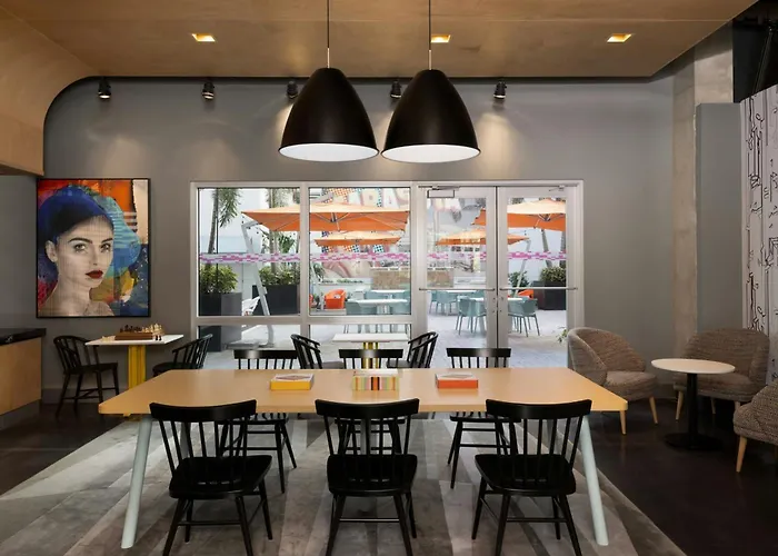 Hotels in Downtown Sarasota