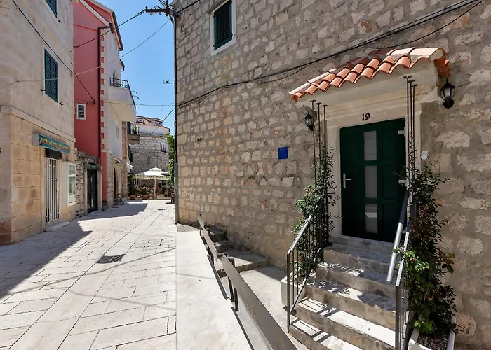 Hotels in Downtown Makarska