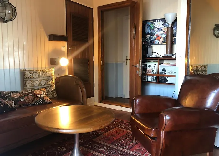 Hotels in Downtown Concarneau