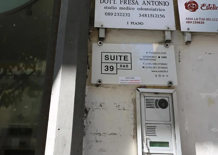 Hotels in Downtown Salerno