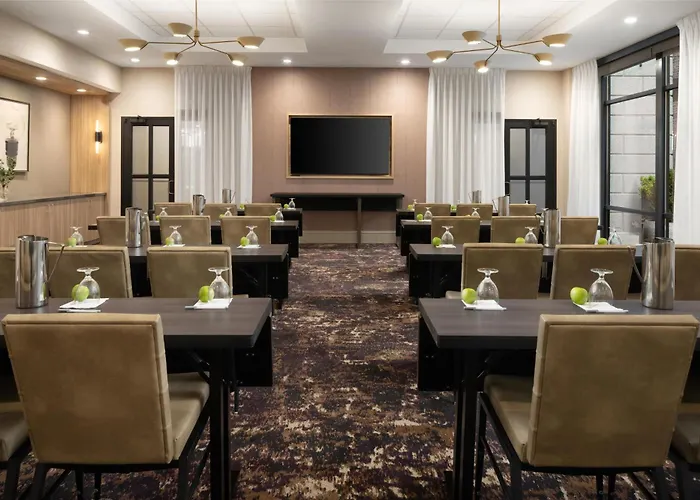 Hotels in Downtown Greenville