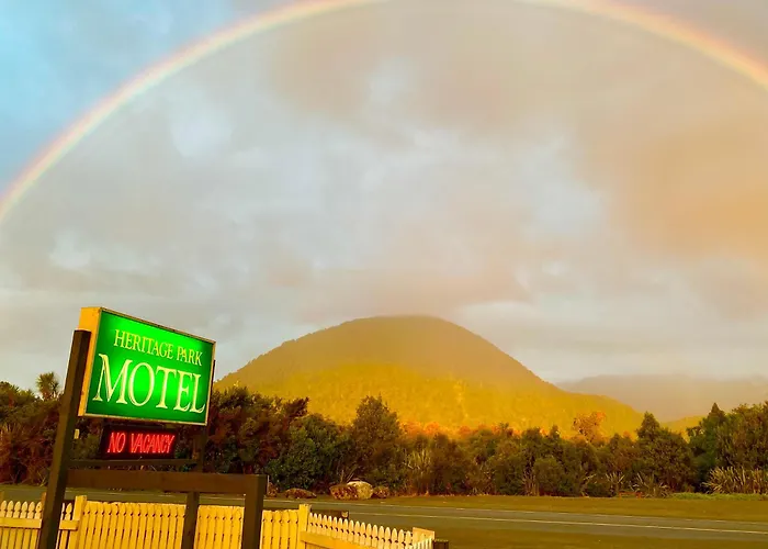 Hotels in Downtown Haast