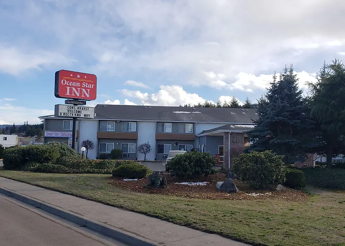 Hotels in Downtown Sequim