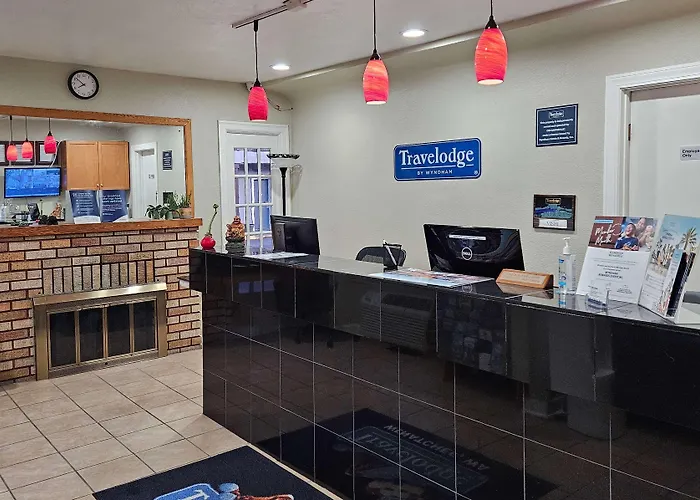 Hotels in Downtown Wenatchee