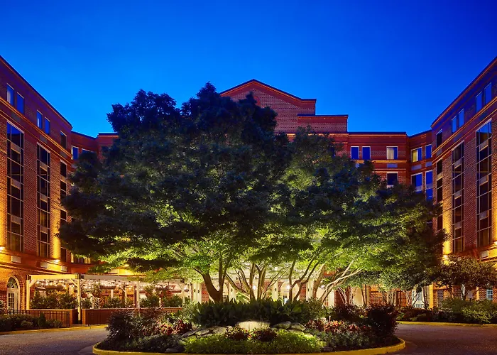 Hotels in Downtown Auburn