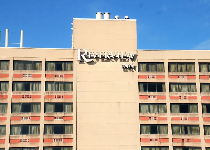 Hotels in Downtown Clarksville