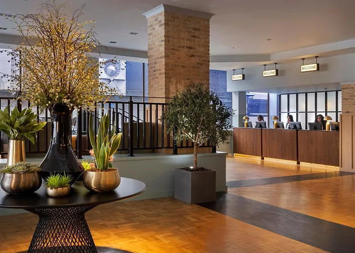 Hotels in Downtown Bromsgrove