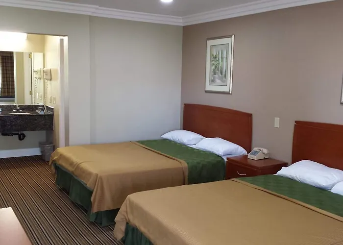 Hotels in Downtown Moreno Valley