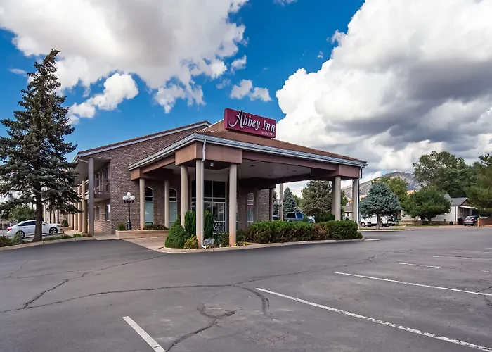 Hotels in Downtown Cedar City