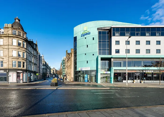 Hotels in Downtown Dundee