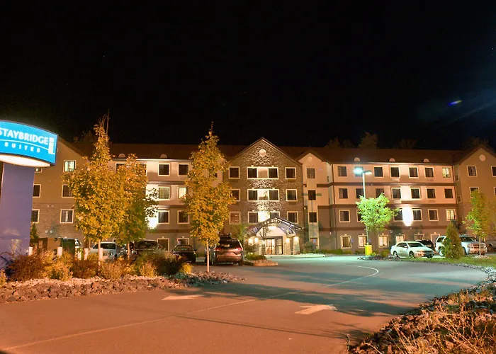 Hotels in Downtown East Stroudsburg