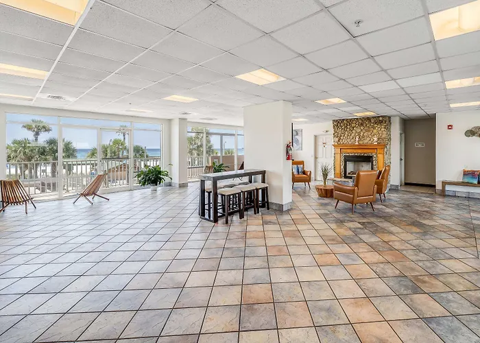 Hotels in Downtown Panama City Beach