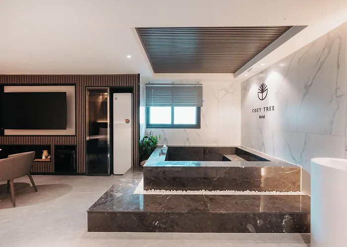 Hotels in Downtown Busan