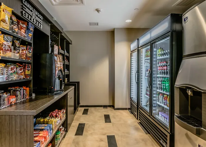 Hotels in Downtown Hartford