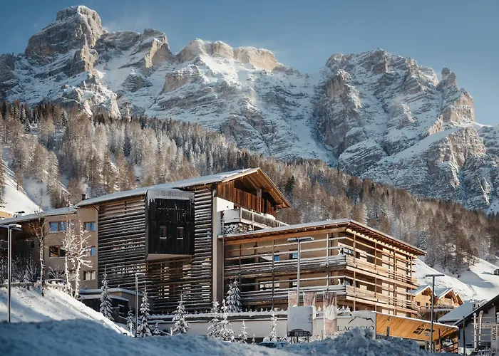 Hotels in Downtown San Cassiano (Badia)