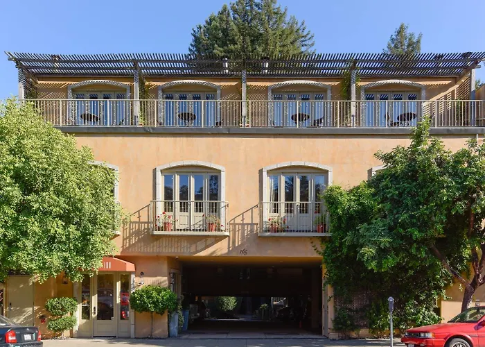 Hotels in Downtown Mill Valley