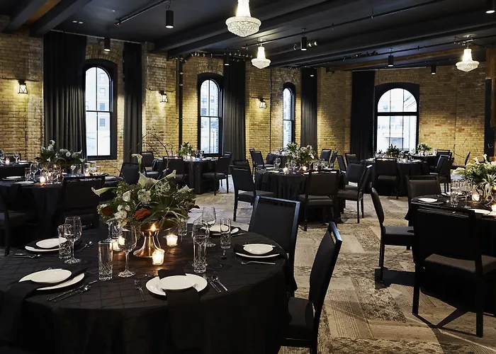 Hotels in Downtown Minneapolis