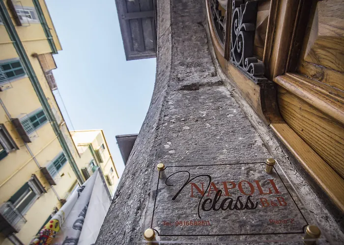 Hotels in Downtown Naples