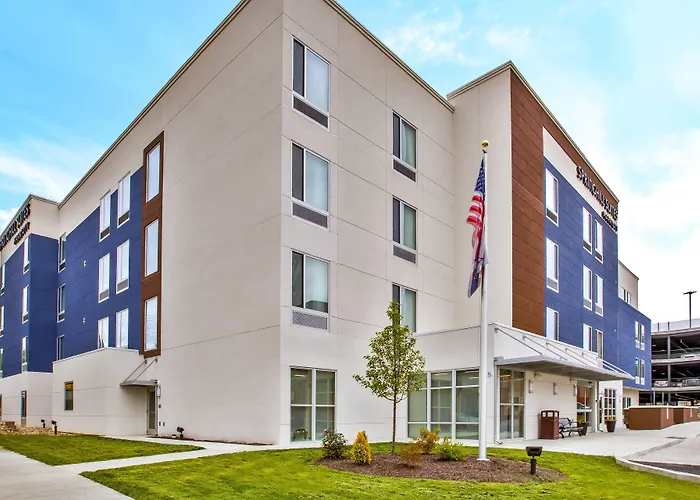 Hotels in Downtown Butler