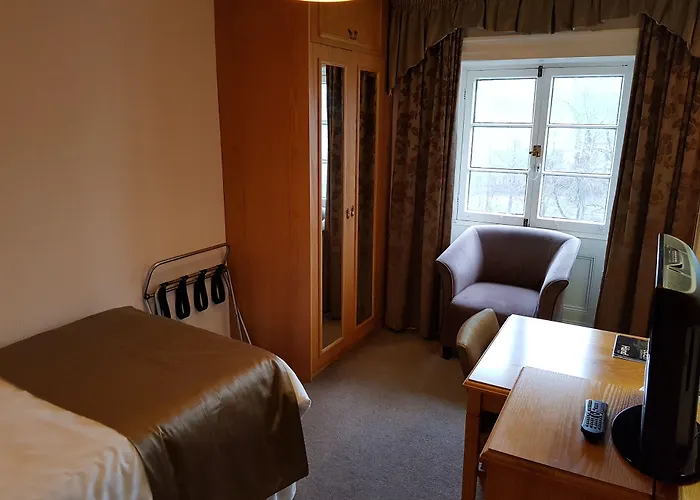 Hotels in Downtown Llangollen