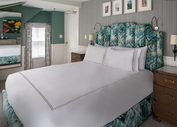 Hotels in Downtown East Hampton